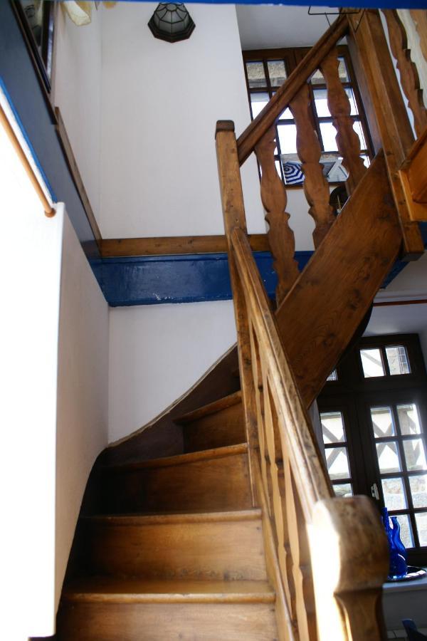Gite Charbonnerie Moncontour  ภายนอก รูปภาพ